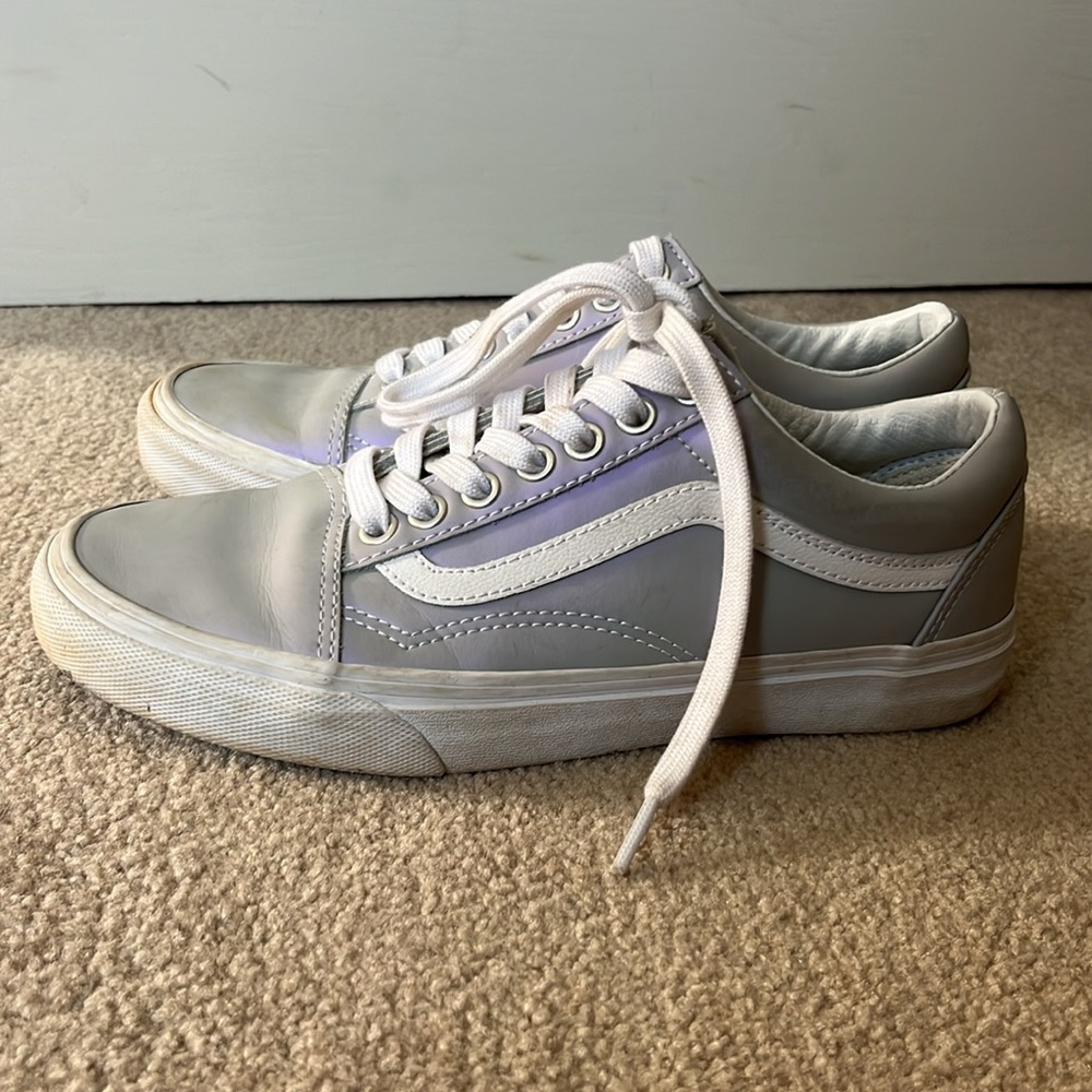 Vans - Picture 4 of 6